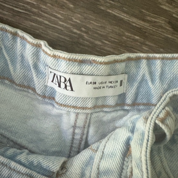 Zara Light Blue Denim Women's Shorts Size 6 - Picture 2 of 3
